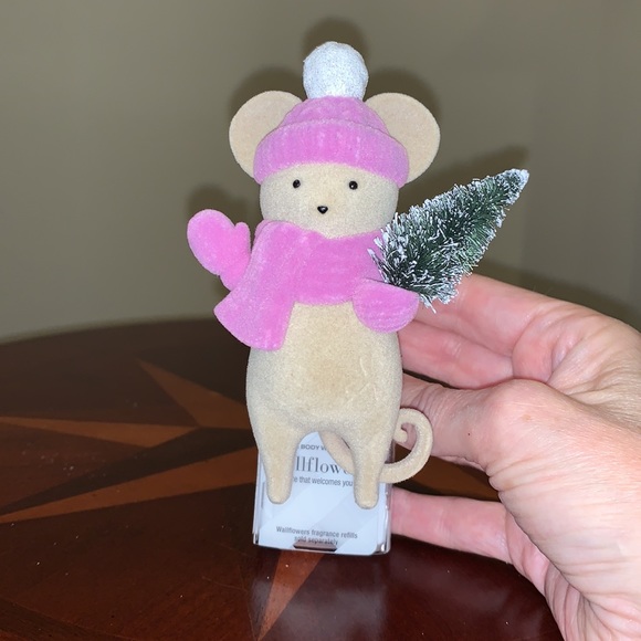 Bath & Body Works Mouse With Tree Wallflowers Fragrance Plug - Picture 1 of 5